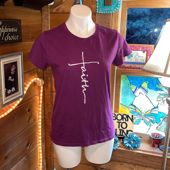 Purple womens cut t-shirt FAITH short sleeve NWT - Picture 1 of 3